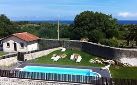 Hotel Villa Marrón